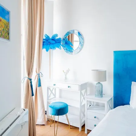 - Centre-ville - Art And Cosy Apartment